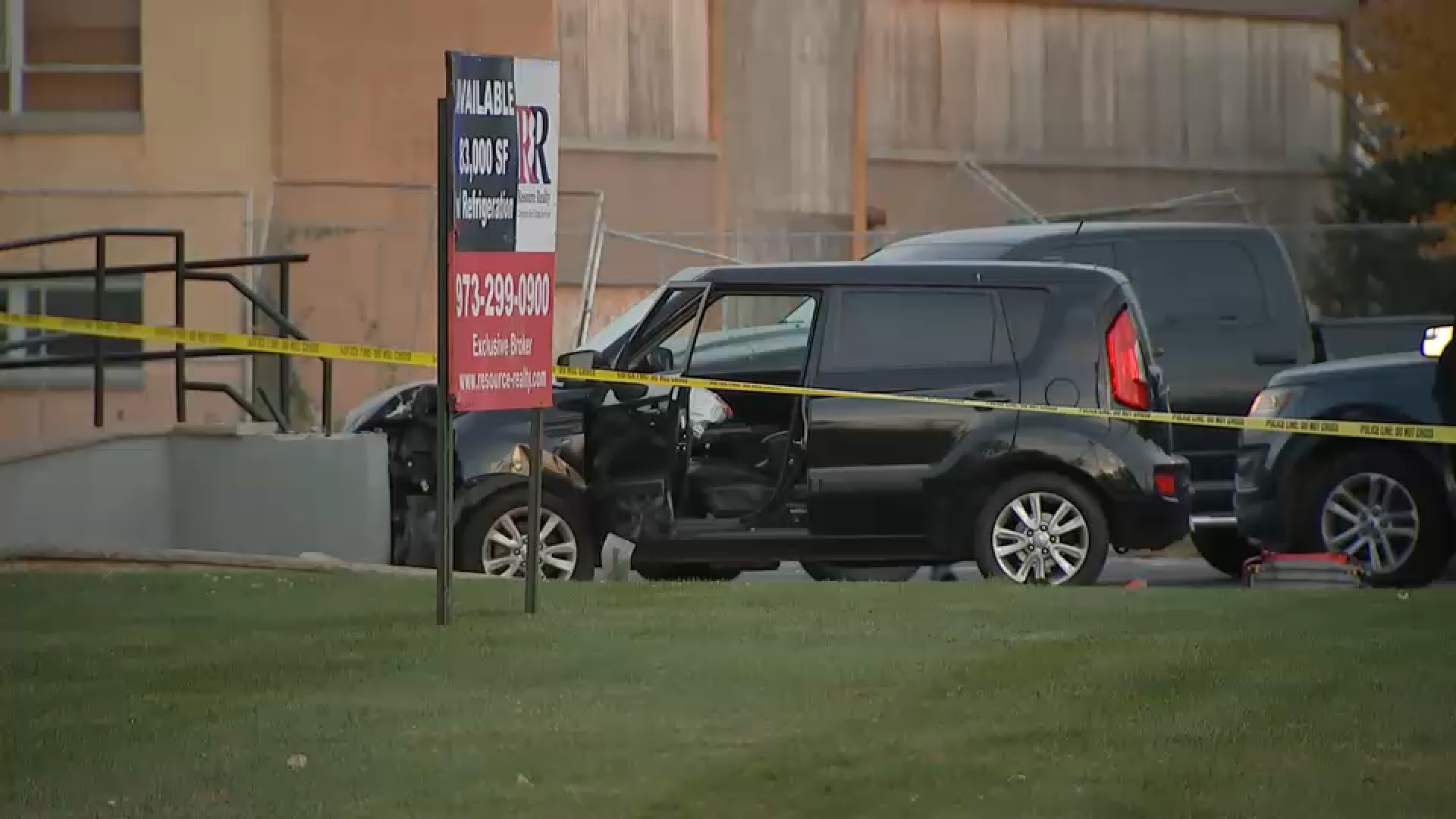 Person shot in neck by state police in New Jersey before crashing vehicle
       — WABC-TV Eyewitness News (ABC7 NY)